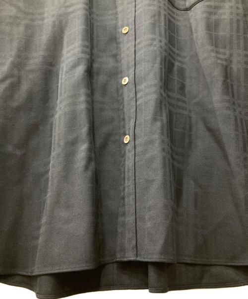 BURBERRY（バーバリー）BURBERRY (バーバリー) シャドーチェックボタンダウンシャツ ネイビー サイズ:3Lの古着・服飾アイテム
