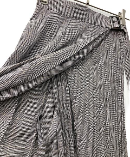 LAUTRE AMONT（ロートレアモン）LAUTRE AMONT (ロートレアモン) アシンメトリーコンビプリーツスカート グレー サイズ:36の古着・服飾アイテム