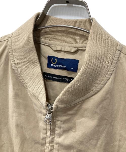 FRED PERRY（フレッドペリー）FRED PERRY (フレッドペリー) ダブルジップジャケット ベージュ サイズ:Mの古着・服飾アイテム