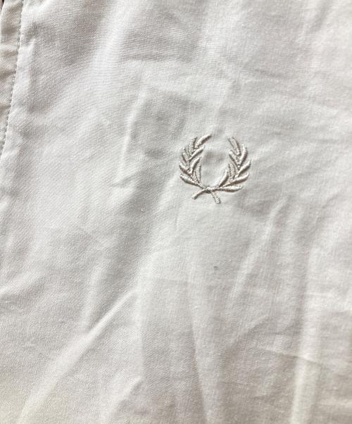 FRED PERRY（フレッドペリー）FRED PERRY (フレッドペリー) ダブルジップジャケット ベージュ サイズ:Mの古着・服飾アイテム