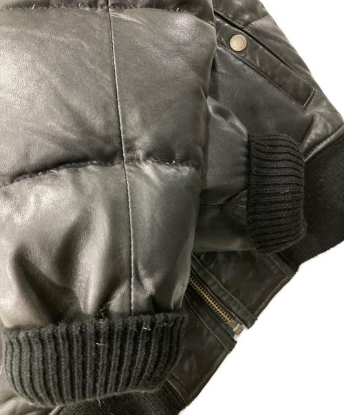 AVIREX（アヴィレックス）AVIREX (アヴィレックス) 襟ボアラムレザーダウンジャケット ブラック サイズ:Fの古着・服飾アイテム