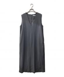 BARNEYS NEWYORK（バーニーズ・ニューヨーク）の古着「ワンピース」｜グレー