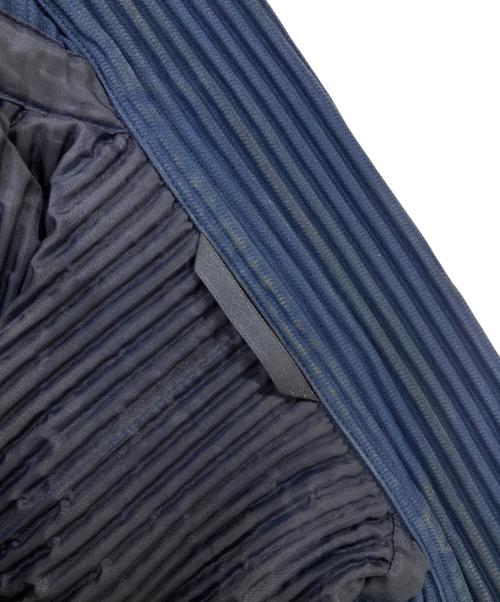 HOMME PLISSE ISSEY MIYAKE（オム プリッセ イッセイ ミヤケ）HOMME PLISSE ISSEY MIYAKE (オム プリッセ イッセイ ミヤケ) プリーツスタンドカラージャケット ブルー サイズ:2の古着・服飾アイテム
