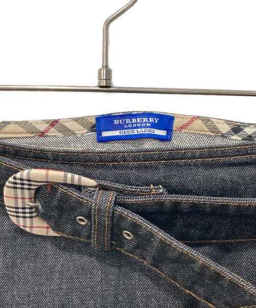 BURBERRY BLUE LABEL（バーバリー ブルー レーベル）BURBERRY BLUE LABEL (バーバリー ブルー レーベル) デニムスカート インディゴ サイズ:38の古着・服飾アイテム