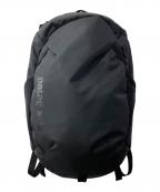 Patagoniaパタゴニア）の古着「Atom Daypack」｜ブラック