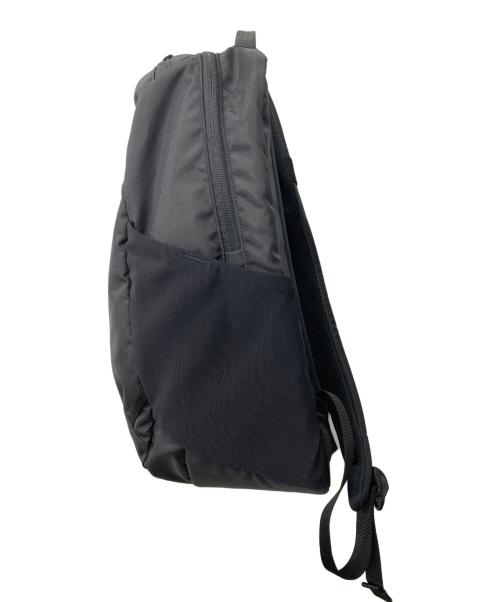 Patagonia（パタゴニア）Patagonia (パタゴニア) Atom Daypack ブラックの古着・服飾アイテム