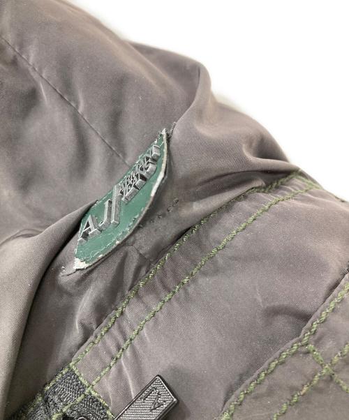 ARMANI JEANS（アルマーニジーンズ）ARMANI JEANS (アルマーニジーンズ) 中綿ジャケット カーキ サイズ:52の古着・服飾アイテム