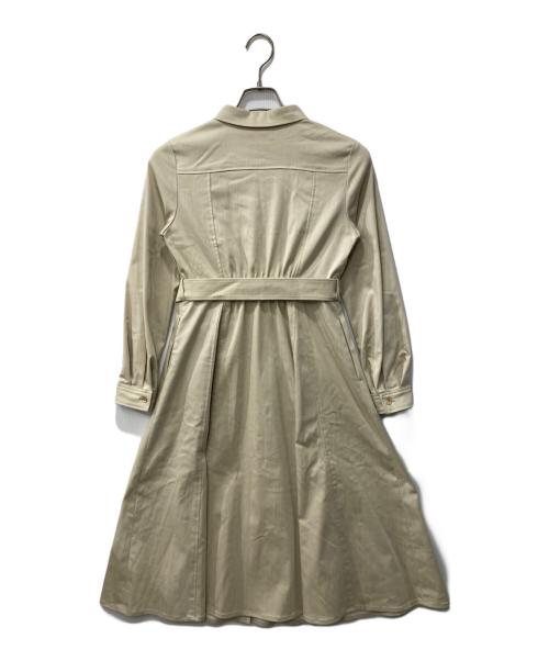 BLUE LABEL CRESTBRIDGE（ブルーレーベルクレストブリッジ）BLUE LABEL CRESTBRIDGE (ブルーレーベルクレストブリッジ) シャツワンピース ベージュ サイズ:36の古着・服飾アイテム