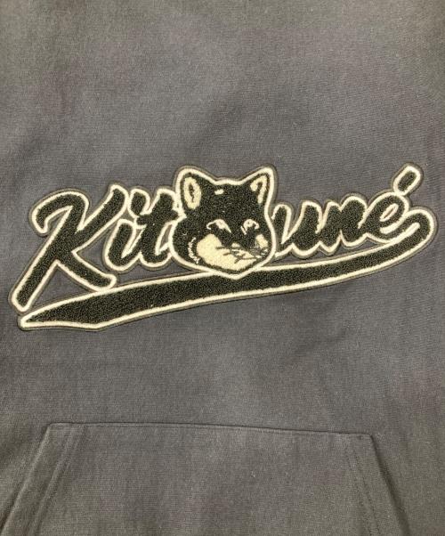 maison kitsune（メゾンキツネ）maison kitsune (メゾンキツネ) フロントロゴパーカー ネイビー サイズ:xxsの古着・服飾アイテム
