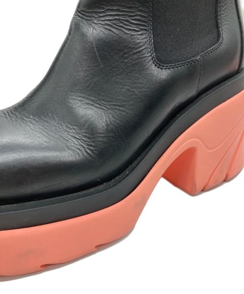 BOTTEGA VENETA（ボッテガベネタ）BOTTEGA VENETA (ボッテガベネタ) サイドゴアブーツ/フラッシュチェルシーブーツ ブラック サイズ:38の古着・服飾アイテム