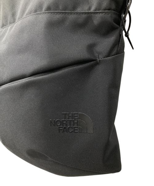 THE NORTH FACE（ザ ノース フェイス）THE NORTH FACE (ザ ノース フェイス) ピレネーショルダーL/ショルダーバッグ ブラックの古着・服飾アイテム