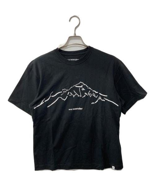 and wander（アンドワンダー）and wander (アンドワンダー) プリントTシャツ ブラック サイズ:Mの古着・服飾アイテム
