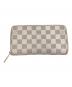 LOUIS VUITTON（ルイ ヴィトン）の古着「ッピーウォレット ダミエ・アズール」｜ホワイト