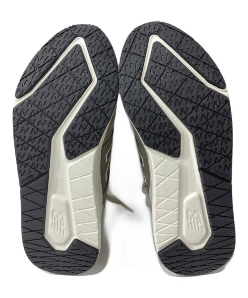 NEW BALANCE（ニューバランス）NEW BALANCE (ニューバランス) UA900DC2/ローカットスニーカー グレー サイズ:28 未使用品の古着・服飾アイテム