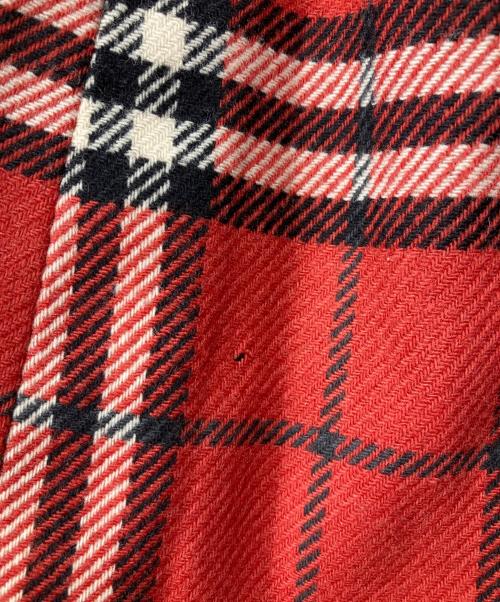 BURBERRY BLUE LABEL（バーバリー ブルー レーベル）BURBERRY BLUE LABEL (バーバリー ブルー レーベル) ハーフトレンチコート レッド サイズ:38の古着・服飾アイテム