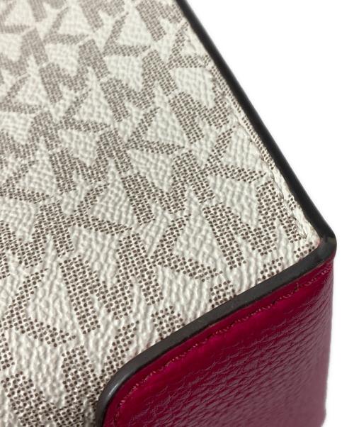 MICHAEL KORS（マイケルコース）MICHAEL KORS (マイケルコース) 2WAYショルダーバッグ ホワイト×ピンクの古着・服飾アイテム