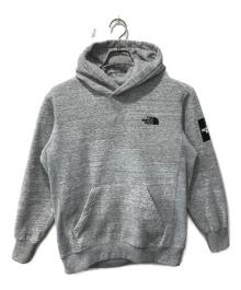 THE NORTH FACE（ザ ノース フェイス）の古着「スクエアロゴフーディ」｜グレー