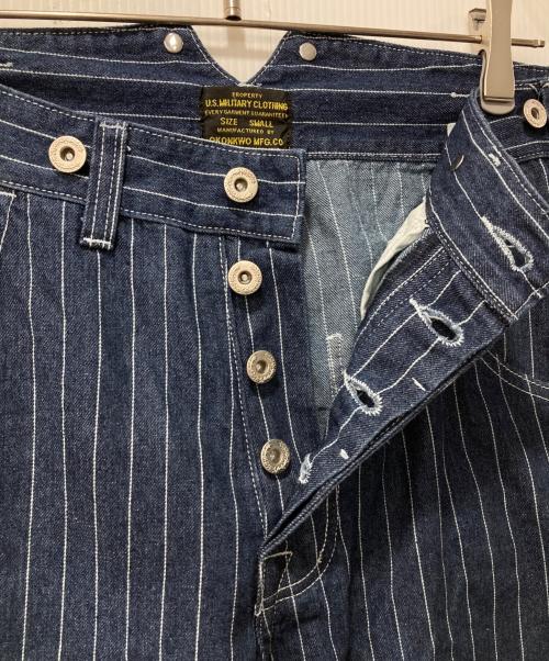 OKONKWO（オコンクウォ）okonkwo (オコンクウォ) シンチバックデニムパンツ インディゴ サイズ:Sの古着・服飾アイテム