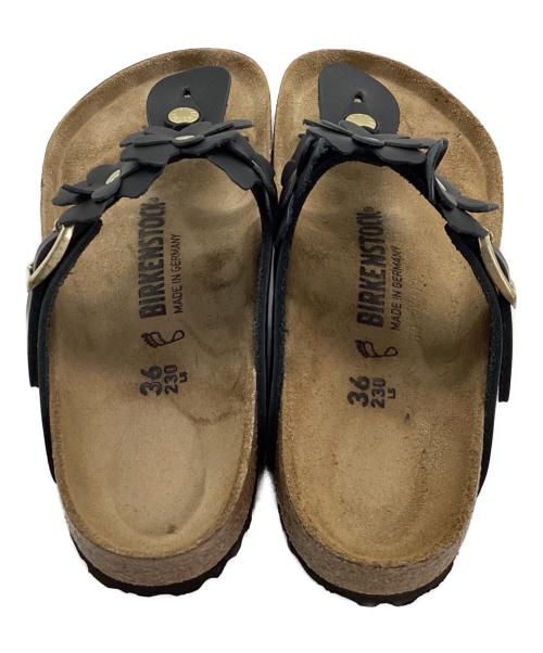 BIRKENSTOCK（ビルケンシュトック）BIRKENSTOCK (ビルケンシュトック) レザーサンダル/ギゼ フラワー エンベリッシュメント ブラウン サイズ:36の古着・服飾アイテム