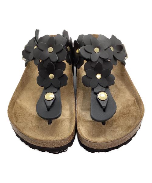 BIRKENSTOCK（ビルケンシュトック）BIRKENSTOCK (ビルケンシュトック) レザーサンダル/ギゼ フラワー エンベリッシュメント ブラウン サイズ:36の古着・服飾アイテム