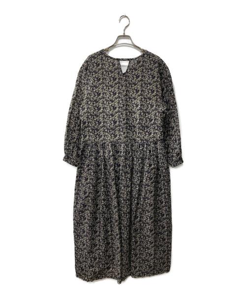 BEARDSLEY（ビアズリー）BEARDSLEY (ビアズリー) プリントギャザーワンピース ブラック サイズ:Fの古着・服飾アイテム