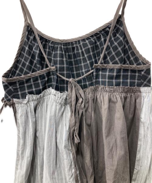 KBF（ケービーエフ）KBF (ケービーエフ) パッチワークミニキャミワンピース グレー サイズ:Freeの古着・服飾アイテム