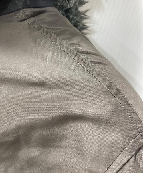 UNITED CARR（ユナイテッドカー）UNITED CARR (ユナイテッドカー) N-3B/フライトジャケット グレー サイズ:Mの古着・服飾アイテム
