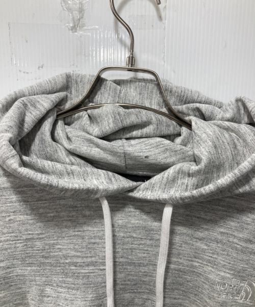 THE NORTH FACE（ザ ノース フェイス）THE NORTH FACE (ザ ノース フェイス) スクエアロゴフーディ グレー サイズ:Lの古着・服飾アイテム