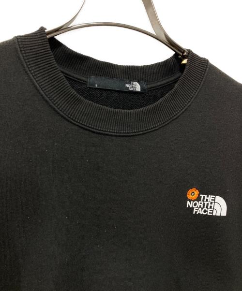 THE NORTH FACE（ザ ノース フェイス）THE NORTH FACE (ザ ノース フェイス) フラワーロゴクルー/Flower Logo Crew ブラック サイズ:Sの古着・服飾アイテム
