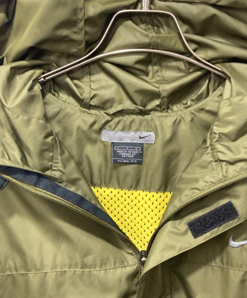 NIKE（ナイキ）NIKE (ナイキ) 銀タグ/フーデッドジャケット カーキ サイズ:Lの古着・服飾アイテム