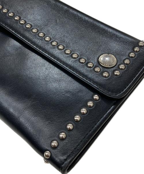 J&M DAVIDSON（ジェイ＆エム デヴィッドソン）J&M DAVIDSON (ジェイ＆エム デヴィッドソン) 長財布/トラベルポーチウィズスタッズ ブラックの古着・服飾アイテム