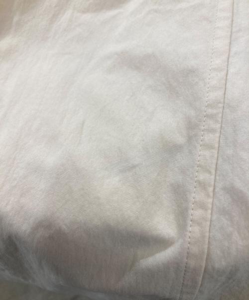 ISSEY MIYAKE（イッセイミヤケ）ISSEY MIYAKE (イッセイミヤケ) WIND COAT /ウィンドコート ベージュ サイズ:Mの古着・服飾アイテム