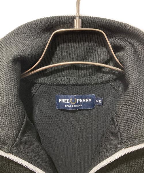 FRED PERRY（フレッドペリー）FRED PERRY (フレッドペリー) TAPED TRACK JACKET /トラックジャケット ブラック サイズ:XSの古着・服飾アイテム