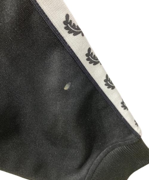 FRED PERRY（フレッドペリー）FRED PERRY (フレッドペリー) TAPED TRACK JACKET /トラックジャケット ブラック サイズ:XSの古着・服飾アイテム