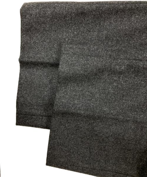 Yves Saint Laurent（イヴサンローラン）Yves Saint Laurent (イヴサンローラン) ウールセットアップ グレー サイズ: C90-W74-T170の古着・服飾アイテム