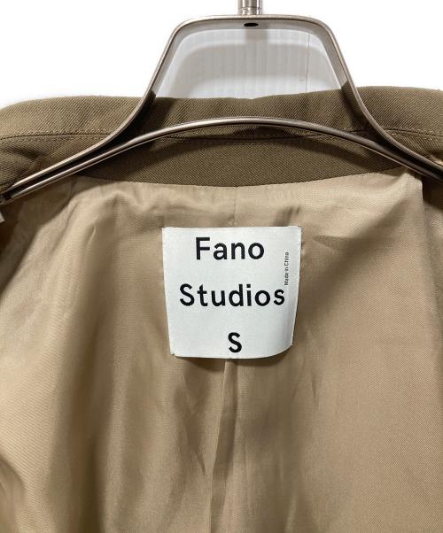 Fano Studios（ファノ ストゥディオズ）Fano Studios (ファノ ストゥディオズ) テーラードジャケット カーキ サイズ:Sの古着・服飾アイテム