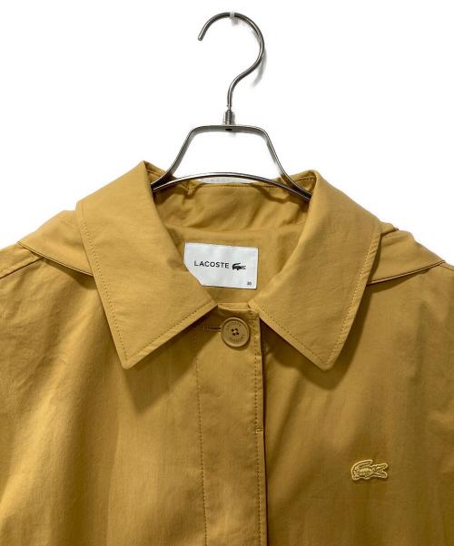 LACOSTE（ラコステ）LACOSTE (ラコステ) リラックスフィットステンカラーコート イエロー サイズ:36の古着・服飾アイテム