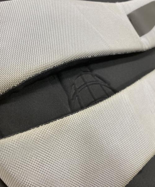 ARC'TERYX（アークテリクス）ARC'TERYX (アークテリクス) BEAMS (ビームス) リュック グレーの古着・服飾アイテム