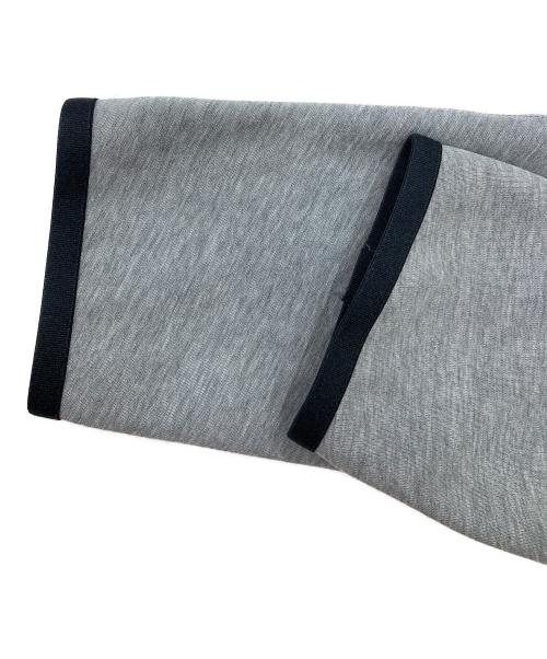 NIKE（ナイキ）NIKE (ナイキ) ジップジャケット/TECH FLEECE HOODIE/パーカー グレー サイズ:Mの古着・服飾アイテム