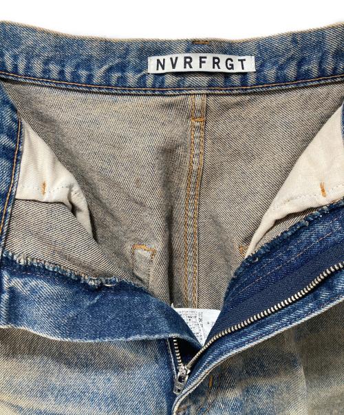 NVRFRGT（ネヴァーフォーゲット）NVRFRGT (ネヴァーフォーゲット) 3D TWISTED WIDE LEG JEANS MUD FADED インディゴ/MUD FADED INDI サイズ:1の古着・服飾アイテム