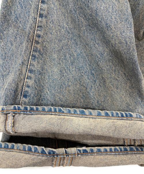 NVRFRGT（ネヴァーフォーゲット）NVRFRGT (ネヴァーフォーゲット) 3D TWISTED WIDE LEG JEANS MUD FADED インディゴ/MUD FADED INDI サイズ:1の古着・服飾アイテム