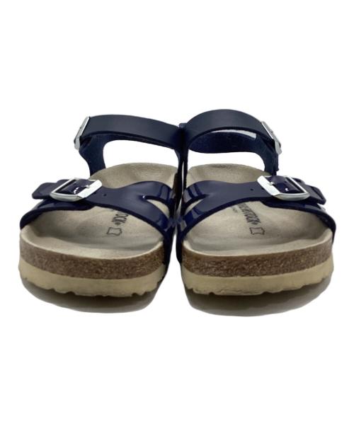 BIRKENSTOCK（ビルケンシュトック）BIRKENSTOCK (ビルケンシュトック) RIO サンダル ネイビー サイズ:24.5の古着・服飾アイテム