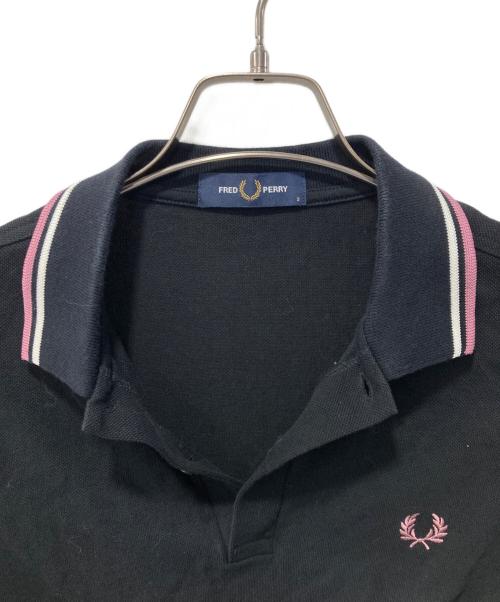 FRED PERRY（フレッドペリー）FRED PERRY (フレッドペリー) ポロシャツ ブラック サイズ:Sの古着・服飾アイテム