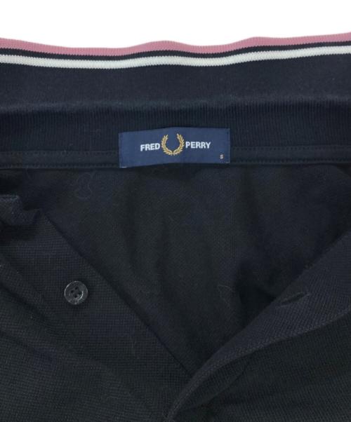 FRED PERRY（フレッドペリー）FRED PERRY (フレッドペリー) ポロシャツ ブラック サイズ:Sの古着・服飾アイテム