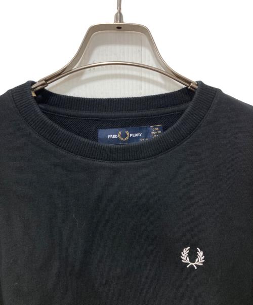 FRED PERRY（フレッドペリー）FRED PERRY (フレッドペリー) Tipped Sweatshirt/スウェット ブラック サイズ:UK10 未使用品の古着・服飾アイテム