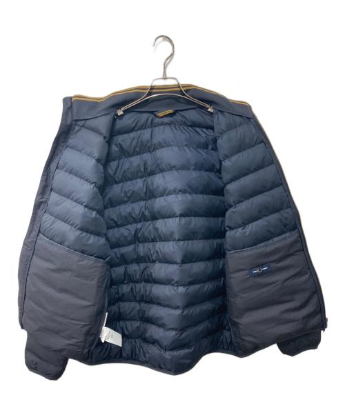 FRED PERRY（フレッドペリー）FRED PERRY (フレッドペリー) 中綿ジャケット/INSULATED JACKET ネイビー サイズ:Lの古着・服飾アイテム