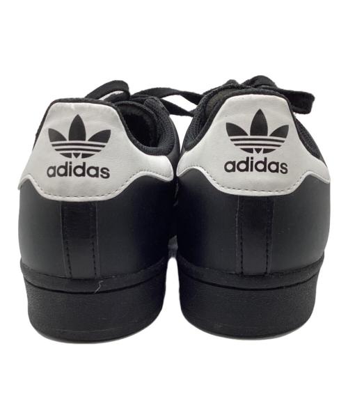 adidas（アディダス）adidas (アディダス) ローカットスニーカー ブラック サイズ:27.5の古着・服飾アイテム