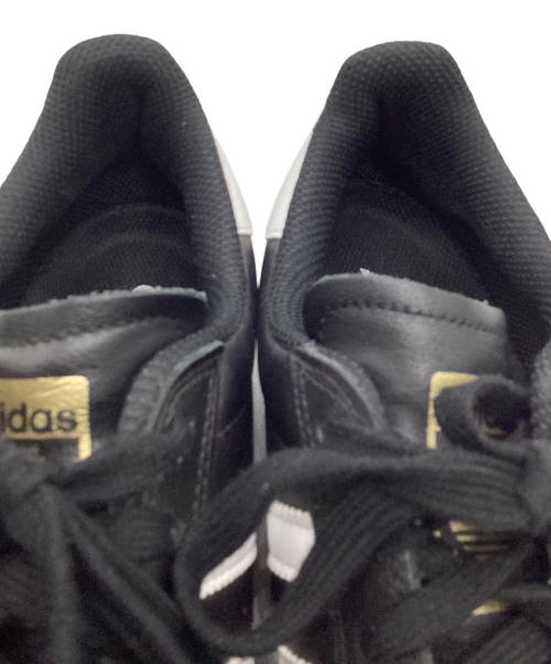 adidas（アディダス）adidas (アディダス) ローカットスニーカー ブラック サイズ:27.5の古着・服飾アイテム