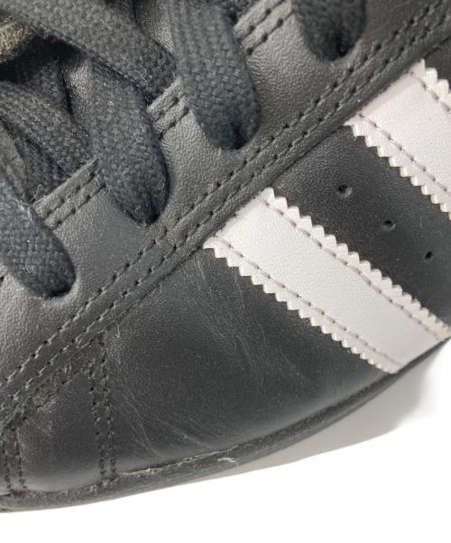 adidas（アディダス）adidas (アディダス) ローカットスニーカー ブラック サイズ:27.5の古着・服飾アイテム