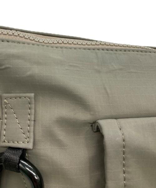 A.P.C.（アーペーセー）A.P.C. (アーペーセー) Trek ショルダーバッグ カーキの古着・服飾アイテム